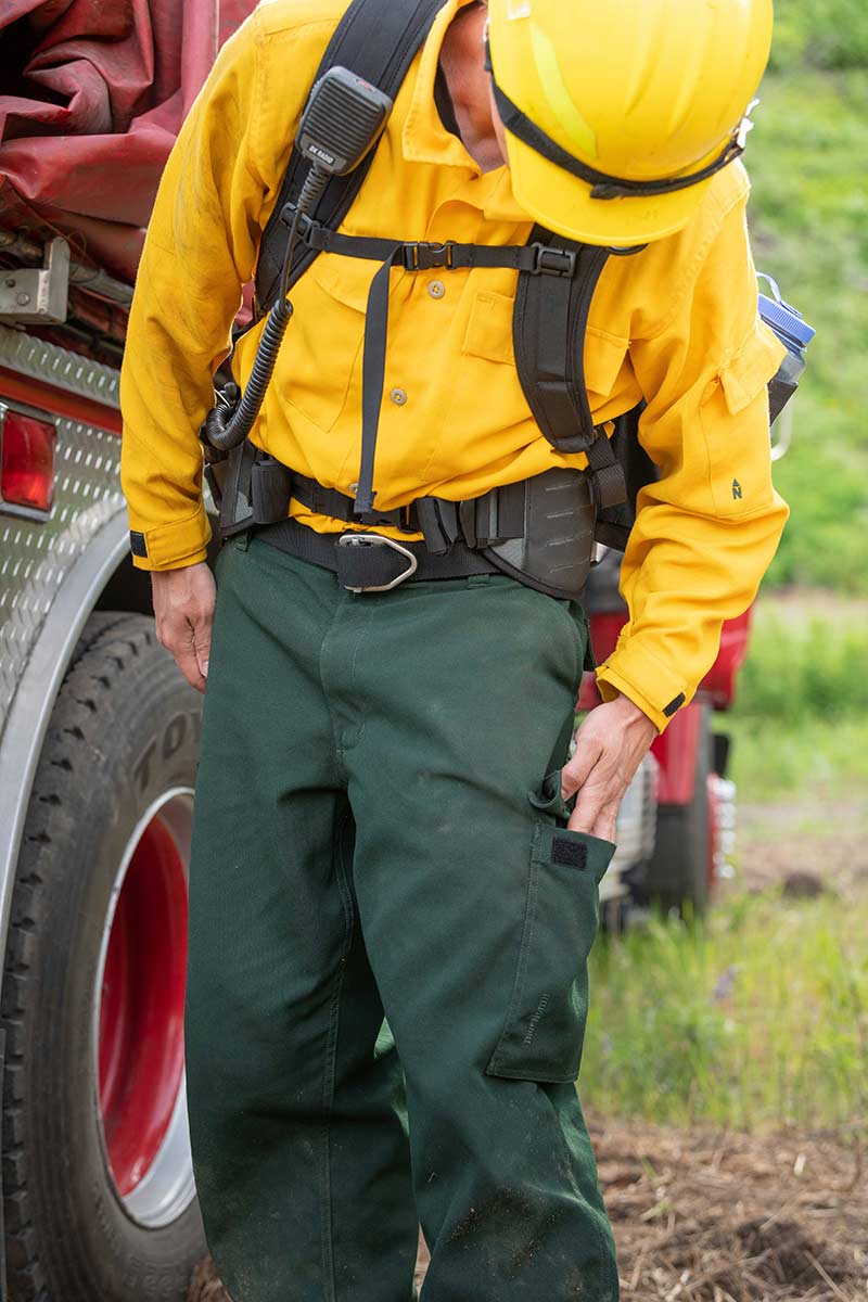 Firefighting NWT 2XL X 34” Yellow Nomex Pants Barrier Wear Wildland Forestry 